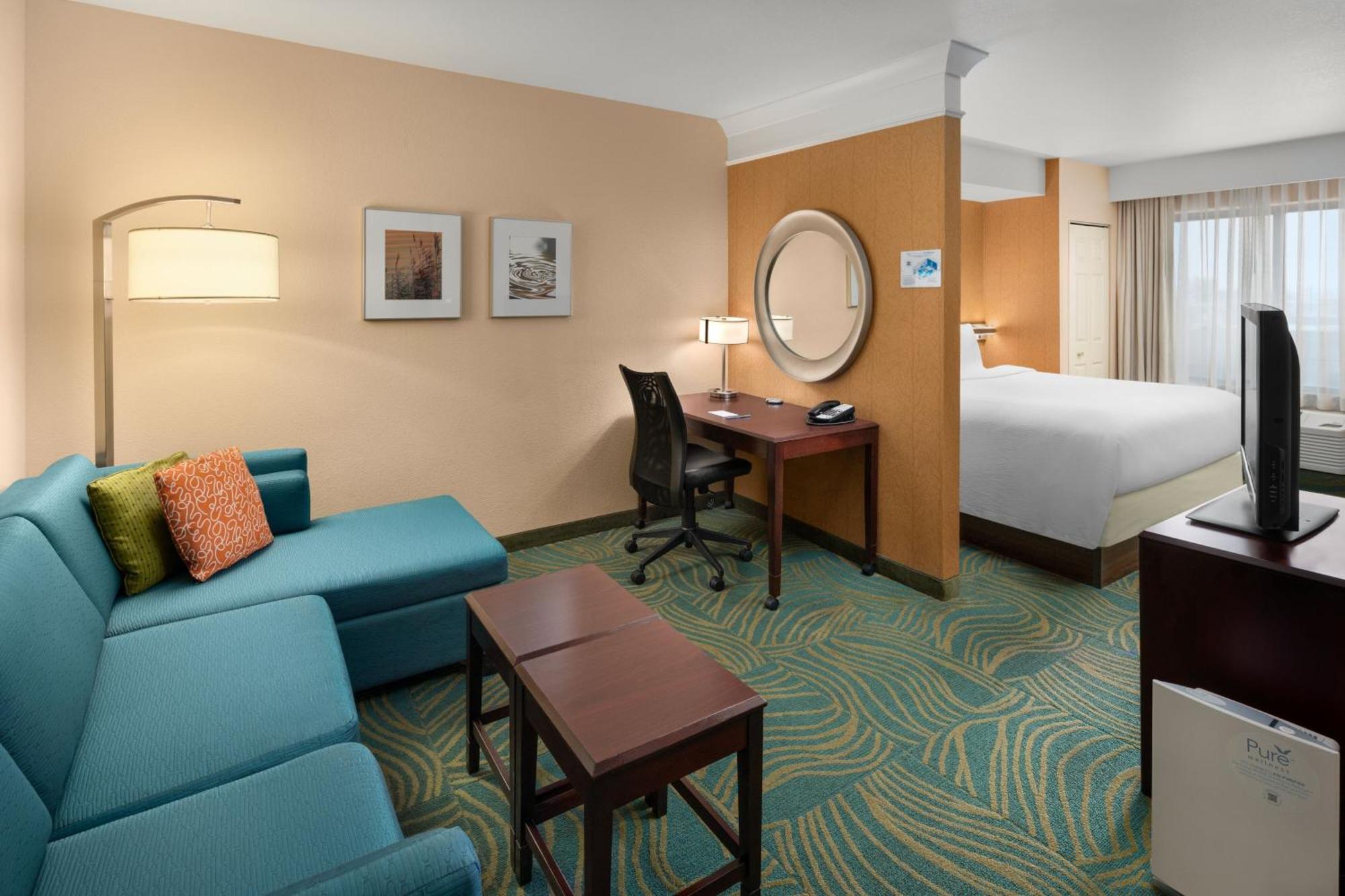 Hotel Springhill By Marriott