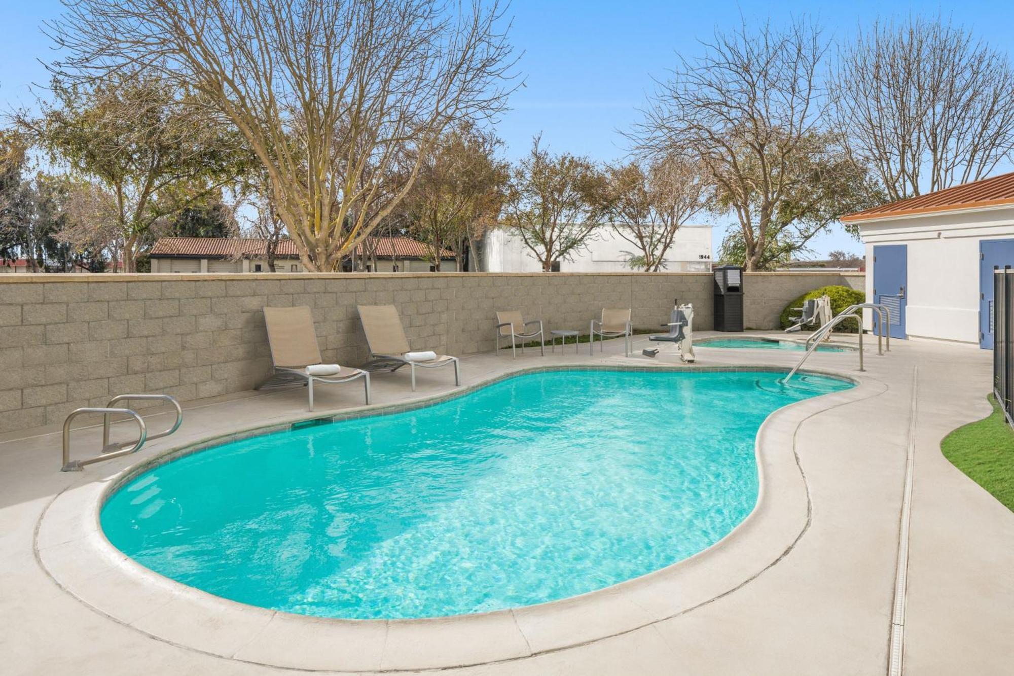 Hotel Springhill By Marriott Modesto