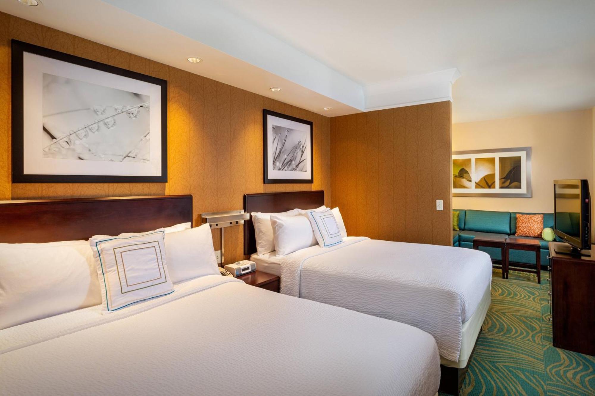 Springhill By Marriott Hotel 3*