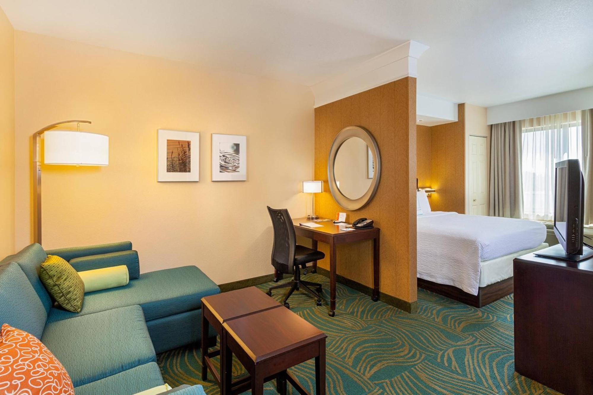 Springhill By Marriott Hotel